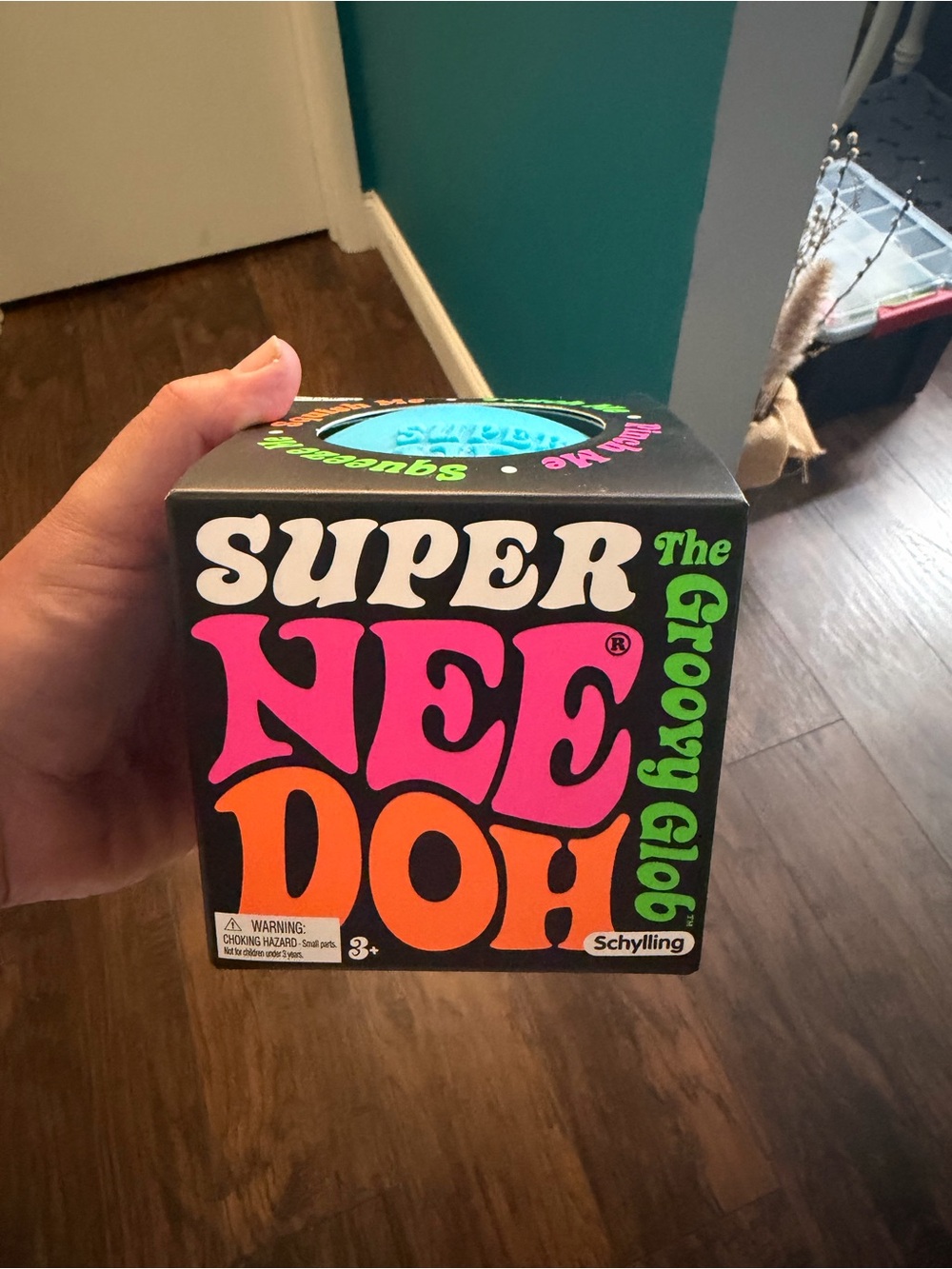 Super NeeDoh The Groovy Glob Kids Toy - Pink, Orange, Green